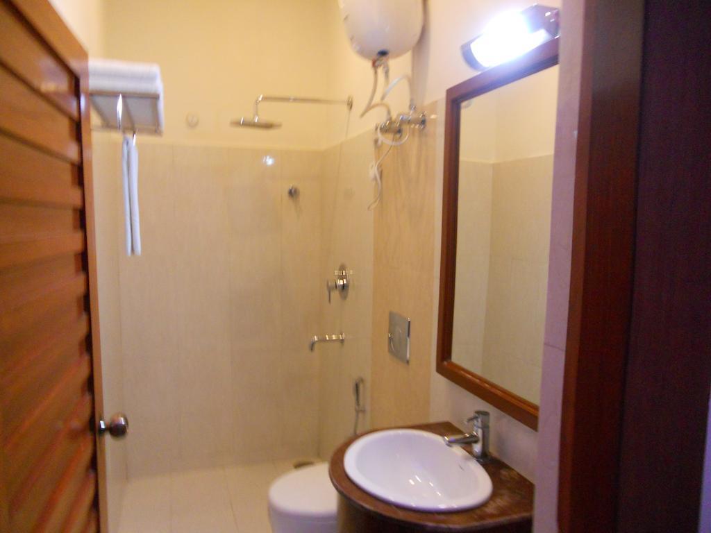 Prayag Aristro Club Kolkata Phòng bức ảnh